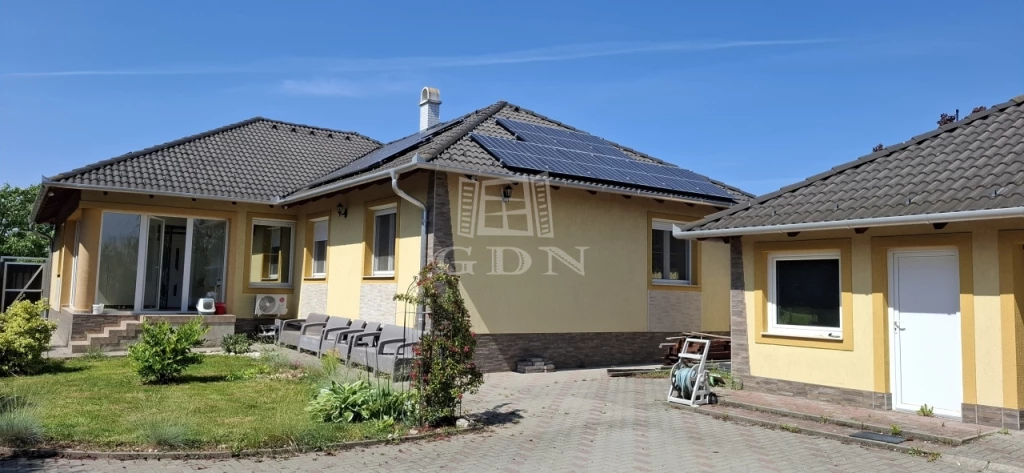 For sale house, Enying, Enying