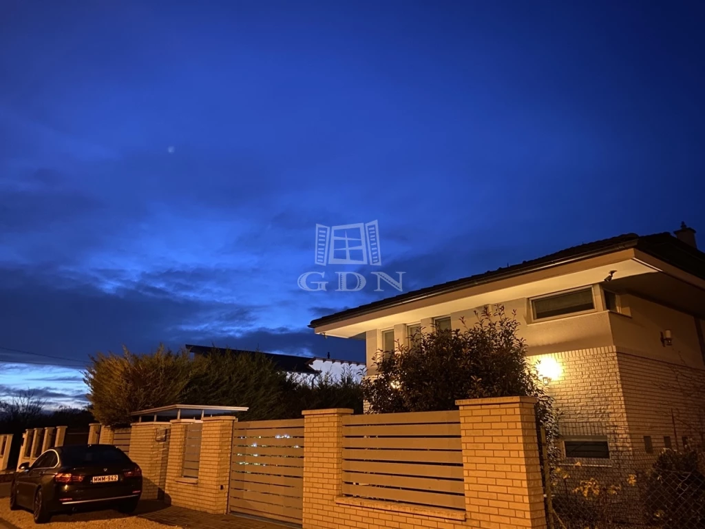 For sale house, Budapest XXII. kerület, Camponánál