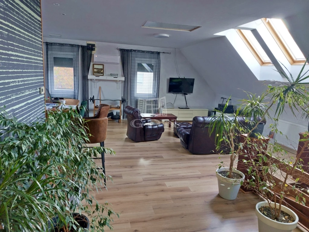 Eladó téglalakás, Budapest IV. kerület, Újpest, Újpest kertváros