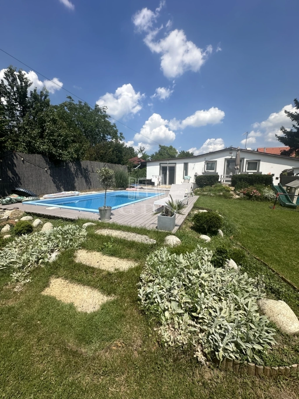 Eladó családi ház, Törökbálint, Annahegy, Anna hegy