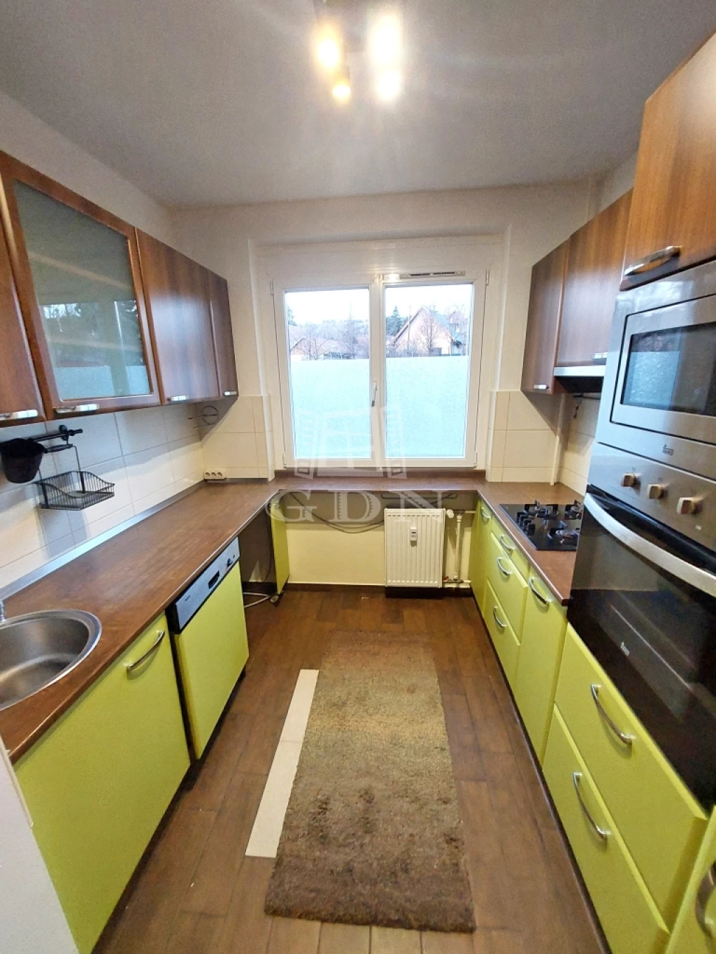 Eladó panellakás, Budapest III. kerület, Békásmegyer, Békásmegyeri lakótelep hegy felől