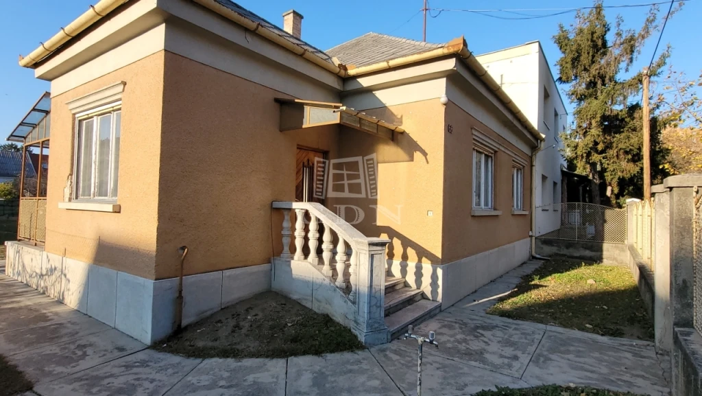 Eladó családi ház, Budapest IV. kerület, Újpest, Újpest kertváros