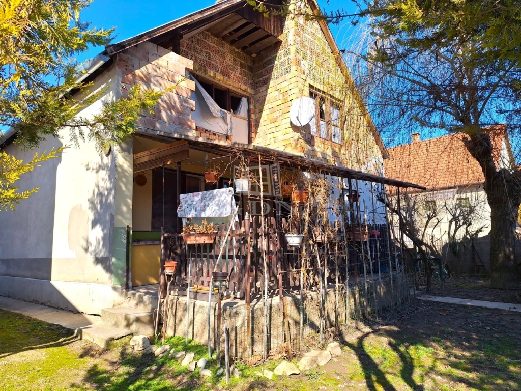 Eladó családi ház, Zsámbék, Gerecs Árpád