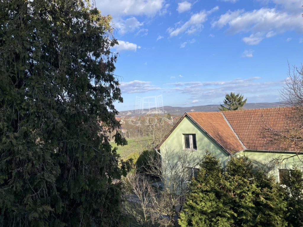 Eladó családi ház, Perbál, Kedvelt  utca