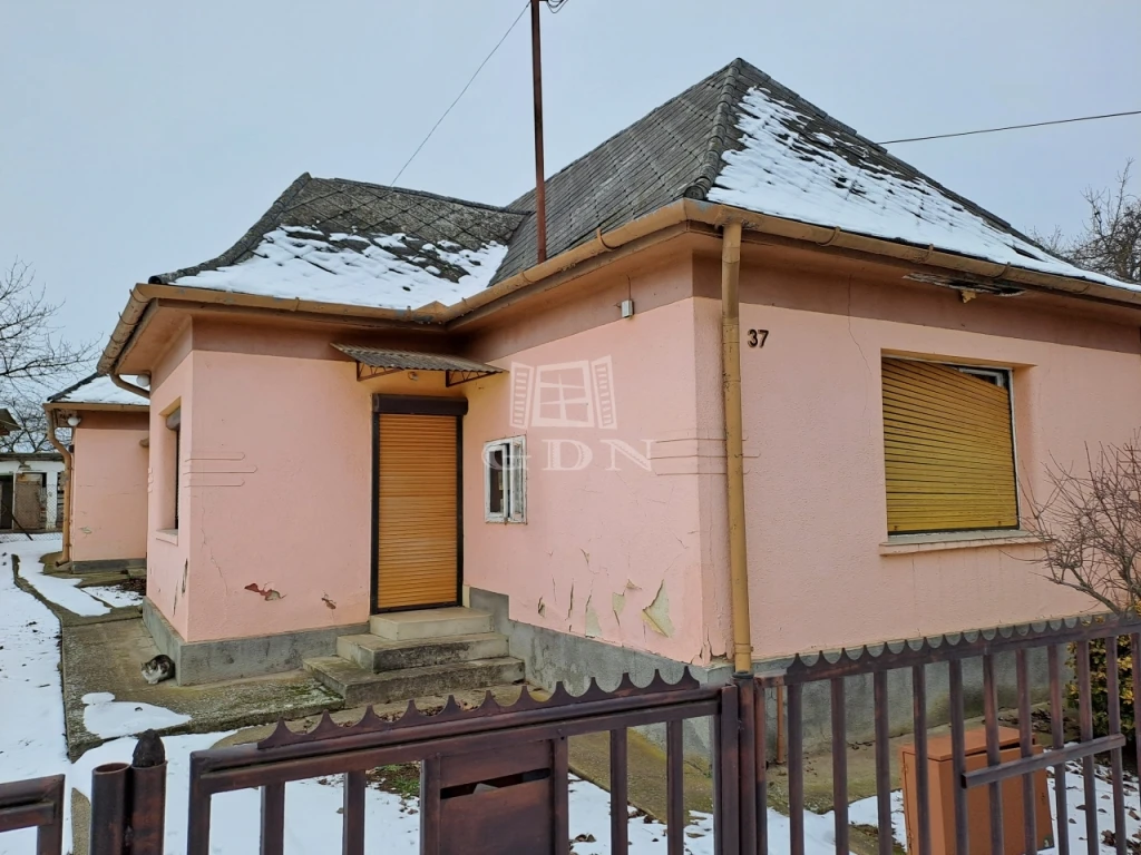 Eladó családi ház, Felcsút, Kossuth utca