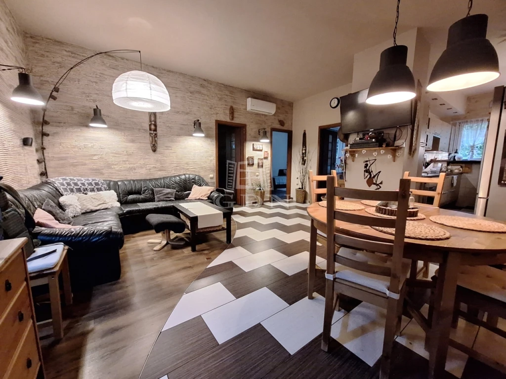 Eladó téglalakás, Budapest XI. kerület, Stoczek utca