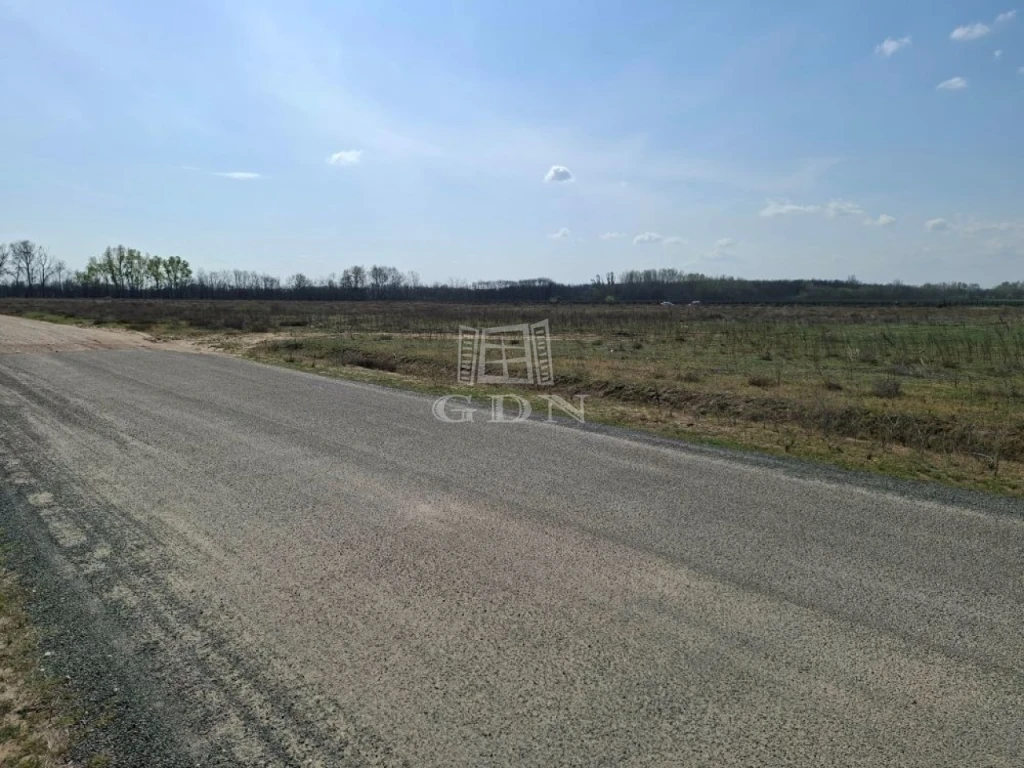 c3-1-name c2-73-name, Ballószög, IV. körzet