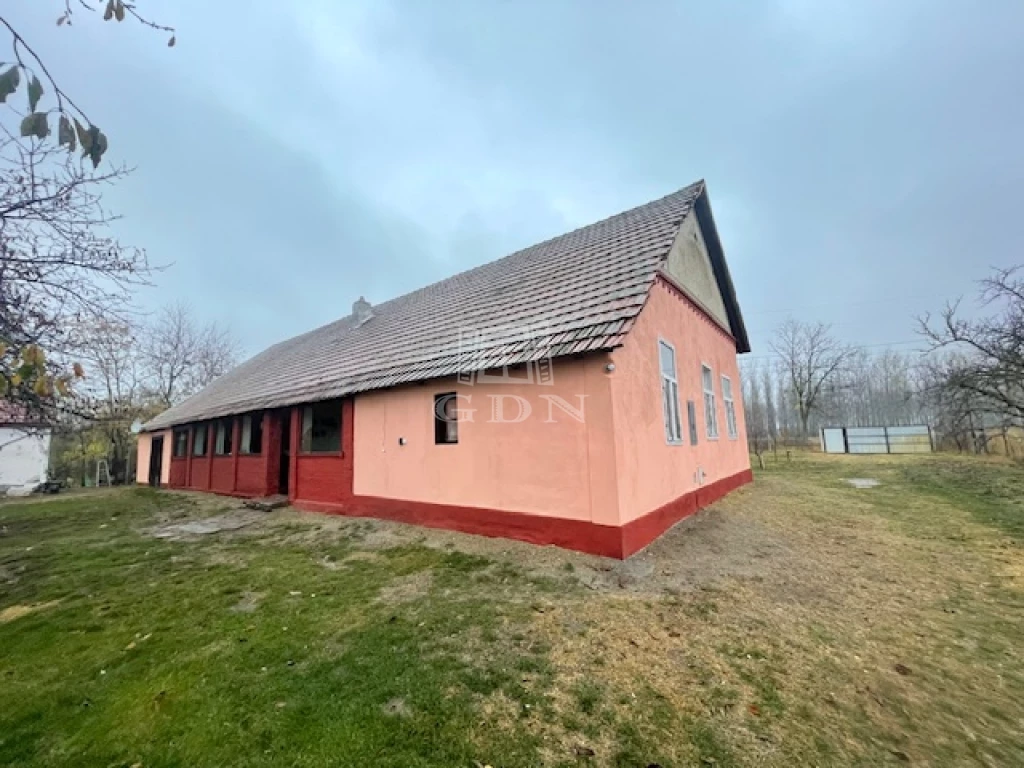 Eladó tanya, Zákányszék, Tanya utca