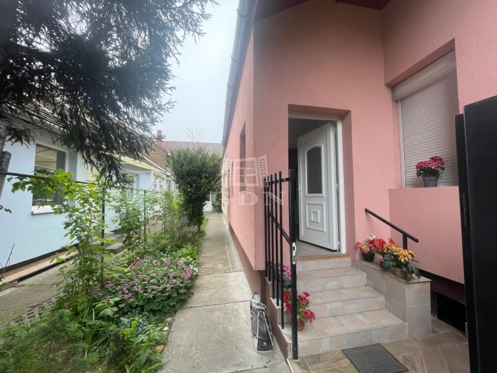 For sale part of a house property, Szeged, Rókus, Csemegi utca