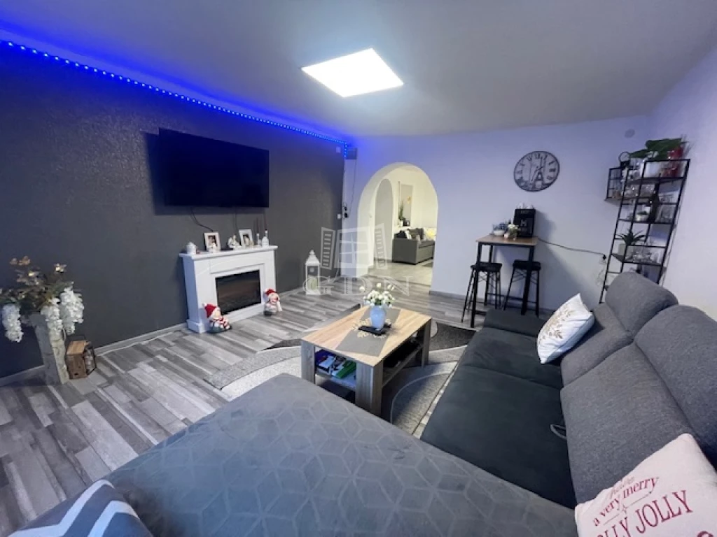 For sale house, Szeged, Dorozsma, Központhoz közel csendes utcában.