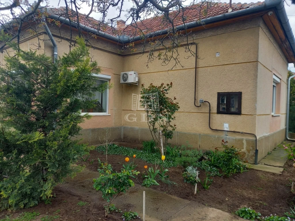 Eladó családi ház, Bordány, Bordány központjában eladó ház