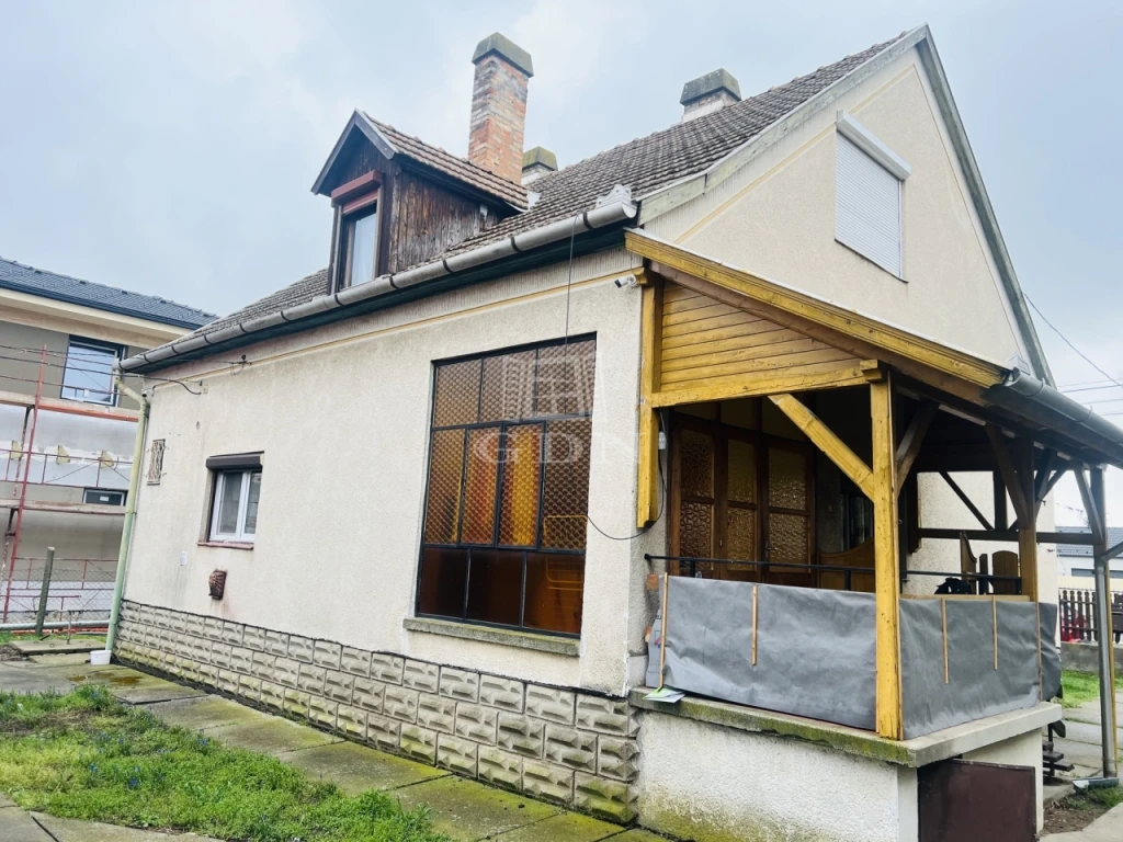 Eladó családi ház, Szeged, Újszeged, Újszeged kedvelt részén