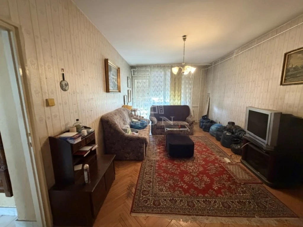 Eladó téglalakás, Szeged, Vedres utca