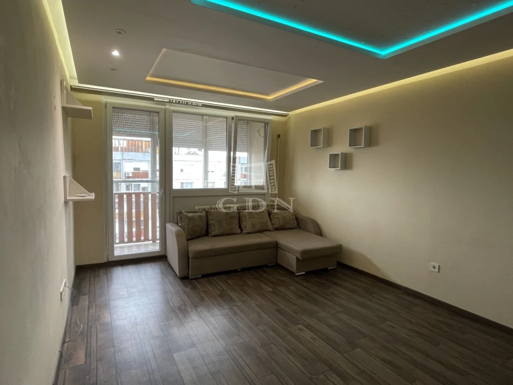 Eladó panellakás, Szeged, Tarján, Retek utca 5A