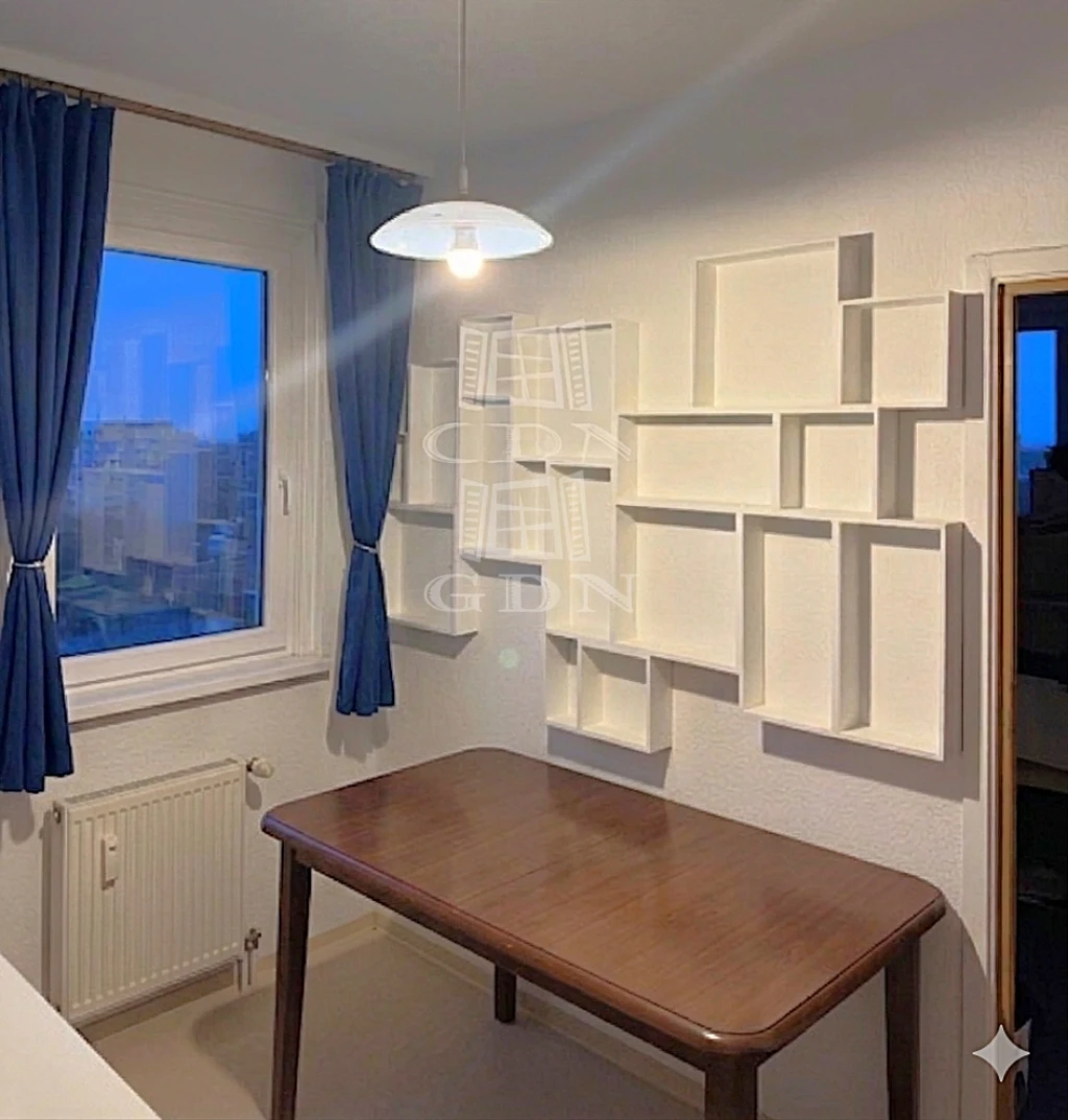 Eladó panellakás, Szeged, Újrókus, Vértói út