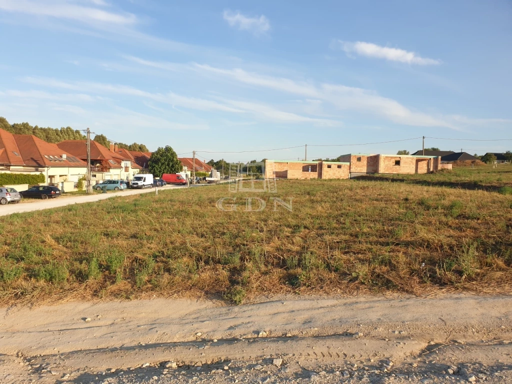 For sale building plot, Tordas, Gyúrói út