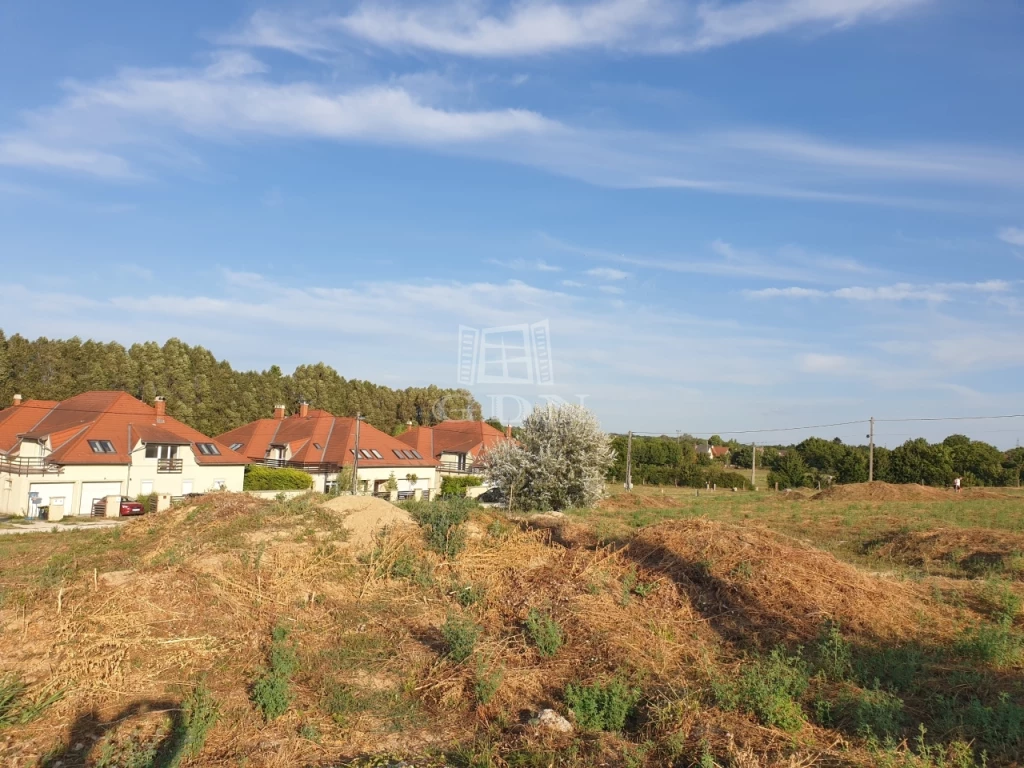 For sale building plot, Tordas, Gyúrói út