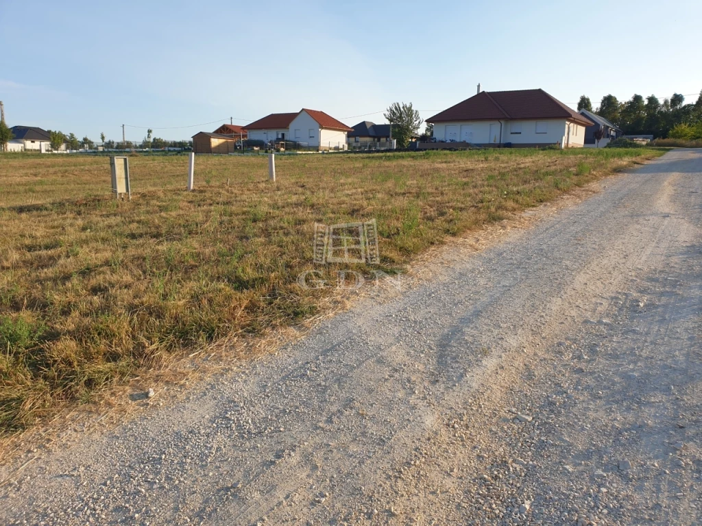 For sale building plot, Tordas, Gyúrói út