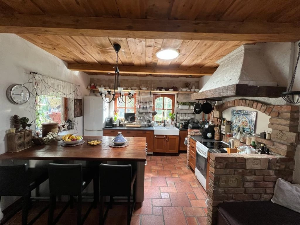 Eladó családi ház, Tordas, hangulatos mellékutca