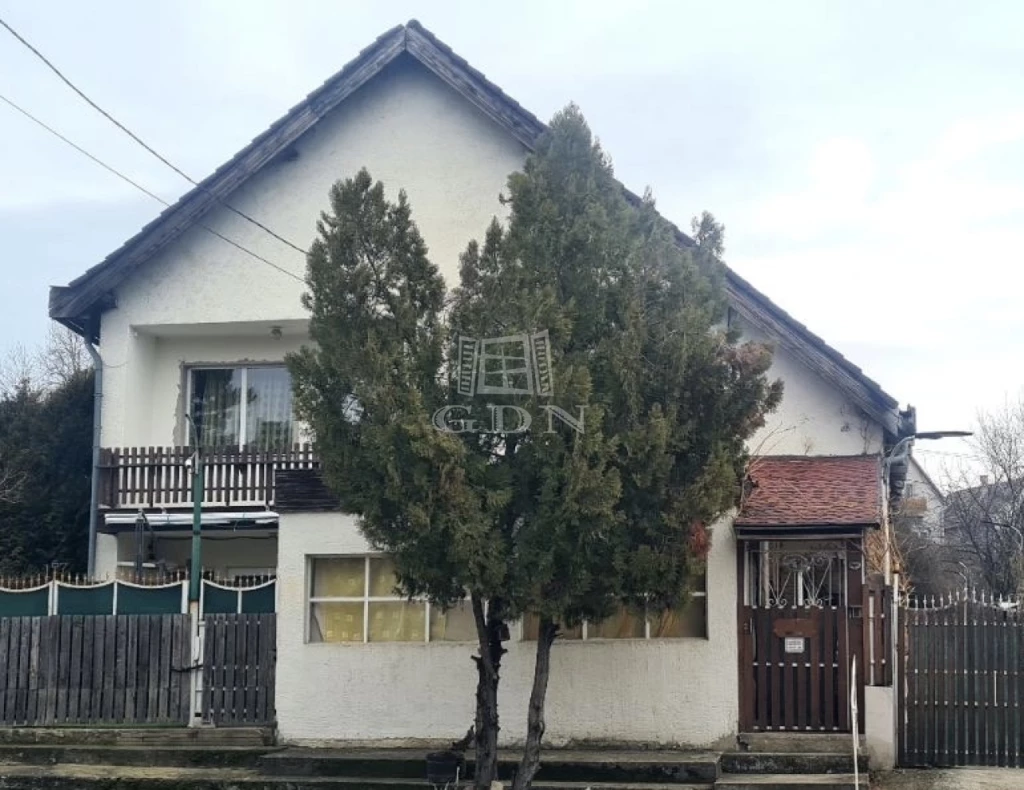 Eladó családi ház, Őrbottyán, családi ház