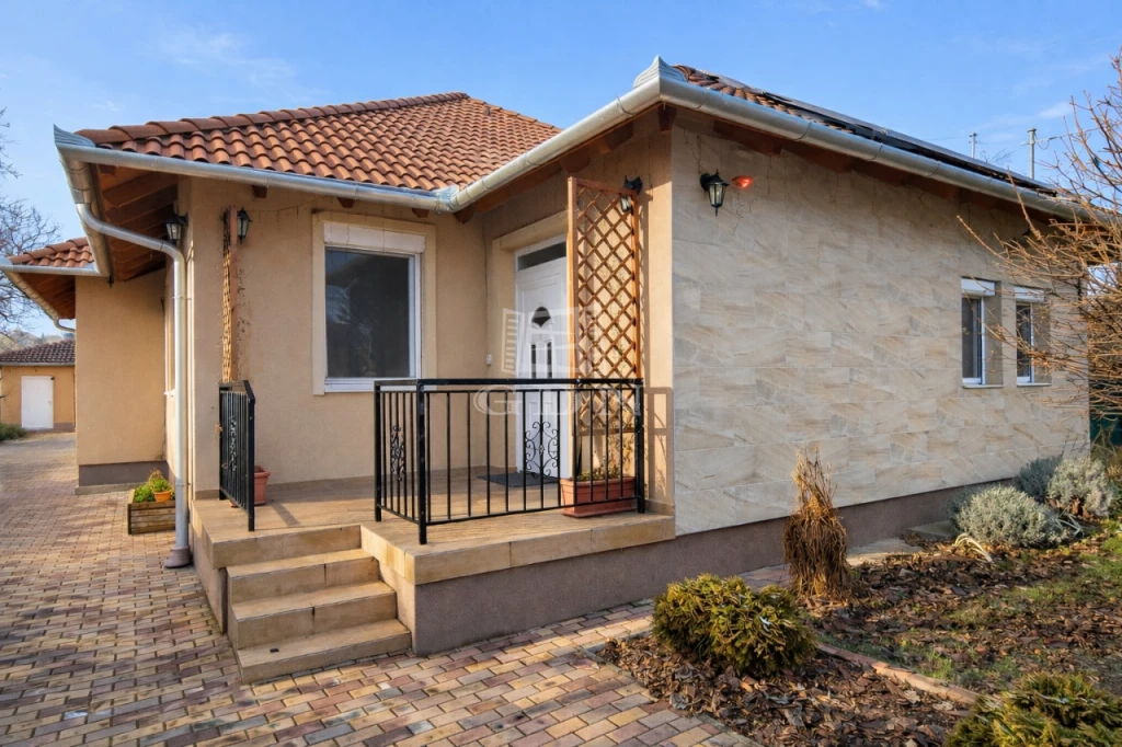 Eladó családi ház, Érd, Fenyves-Parkváros, ÉRD - FENYVES  PARKVÁROS