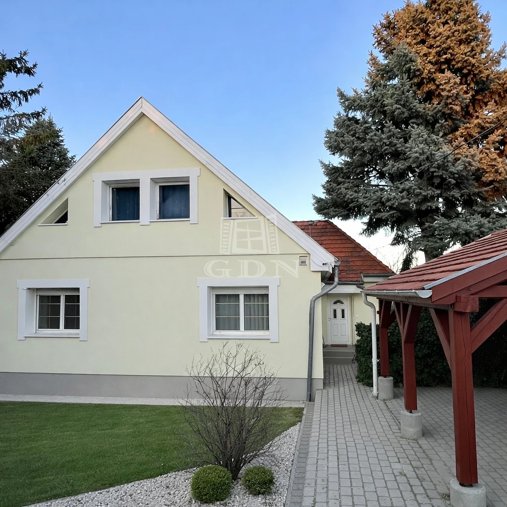 Eladó családi ház, Érd, Parkváros, Facélia utca