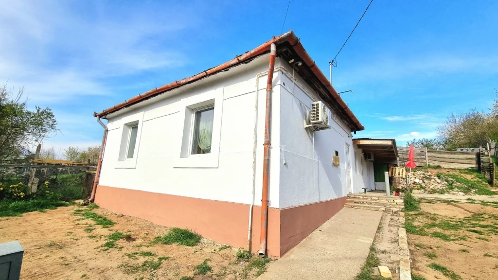 Eladó családi ház, Hont, Hont