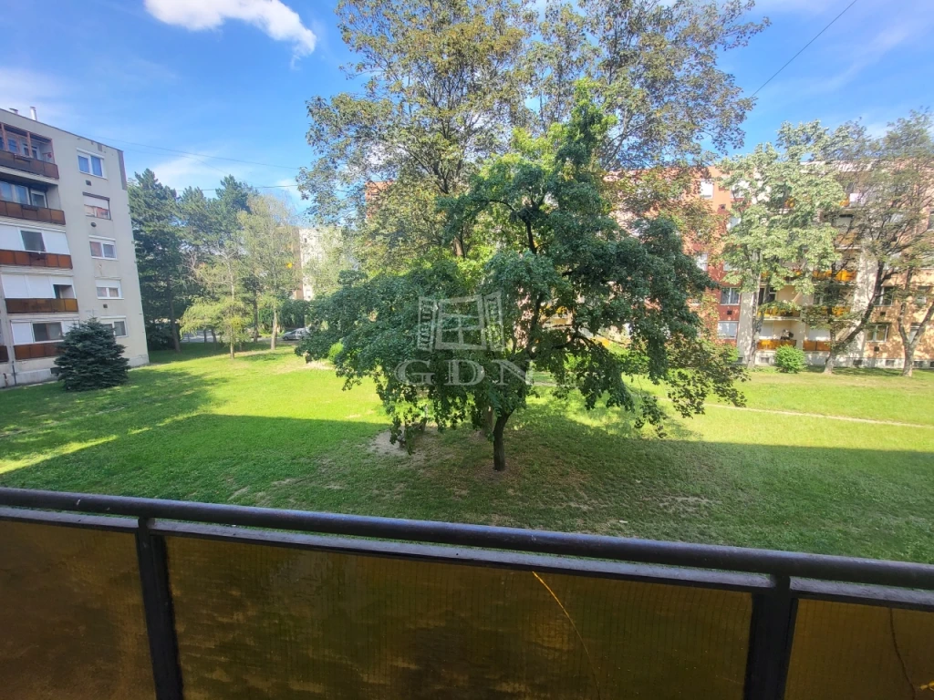 Eladó téglalakás, Szombathely, Derkovits-lakótelep, Szűrcsapó utca