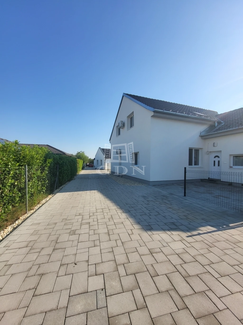 Eladó téglalakás, Szombathely, Alsóhegy, Villaövezetben