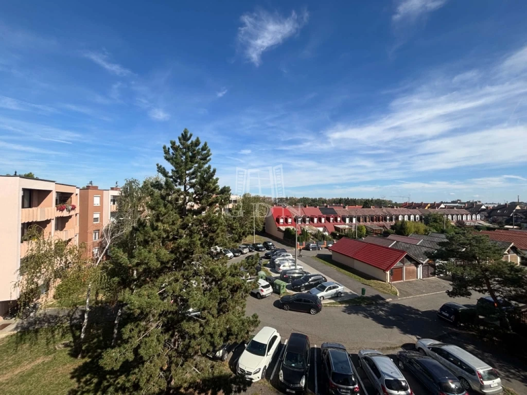 Eladó téglalakás, Szombathely, Stromfeld Aurél utca