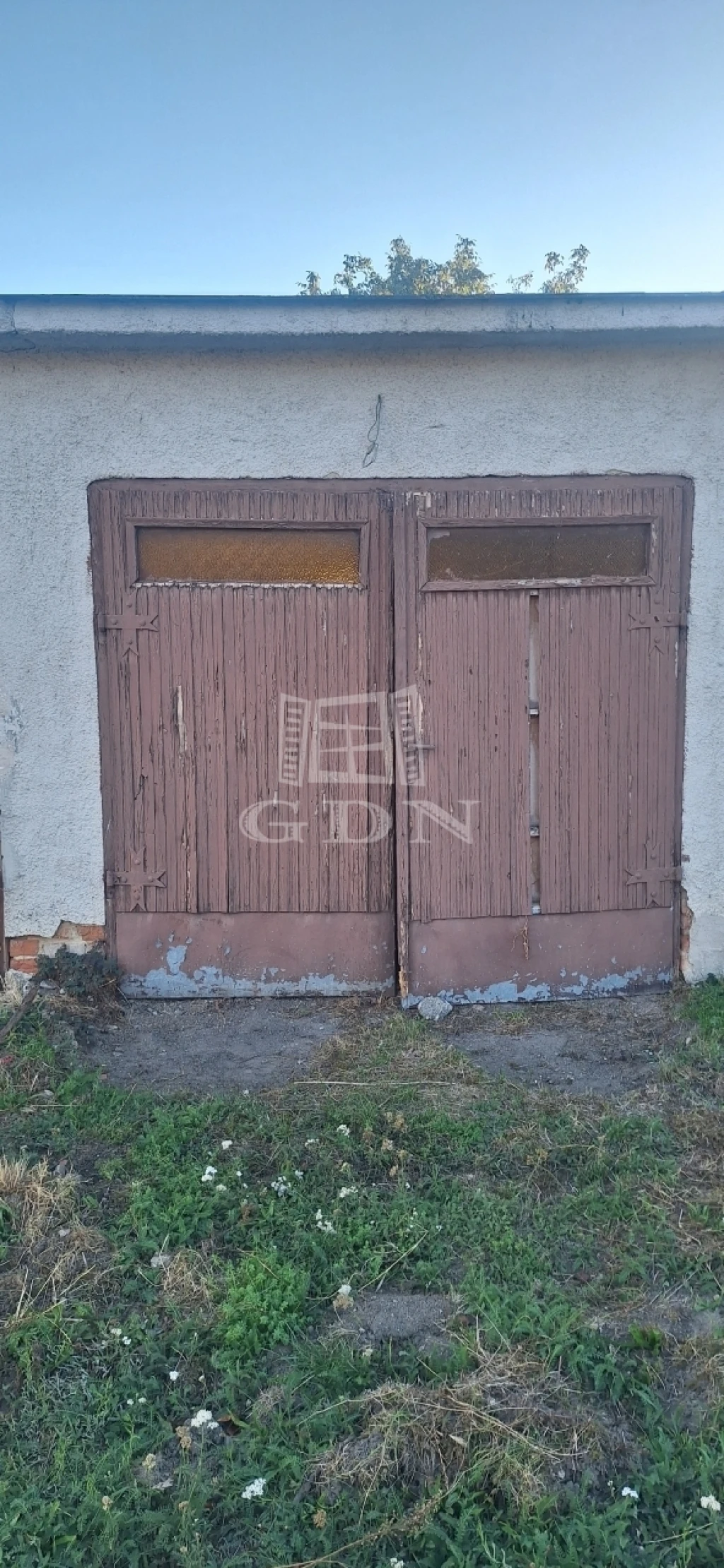 Eladó egyedi garázs, Bük, Móricz Zsigmond.
