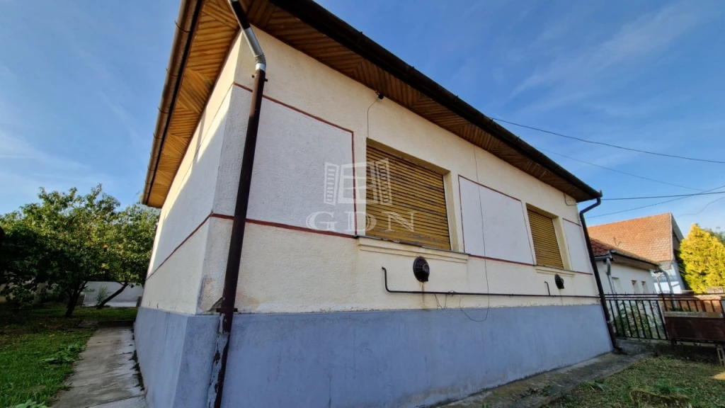 For sale house, Galgahévíz, Természethez közel, csendes utcában