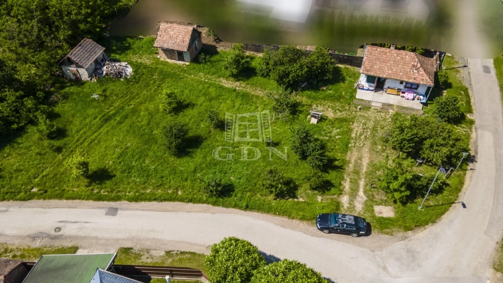 Eladó építési telek, Zagyvaszántó, Vasúthoz közel