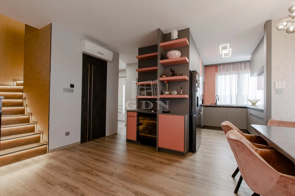 Eladó családi ház, Kerepes, Panoráma lakópark, Panorámás családi ház