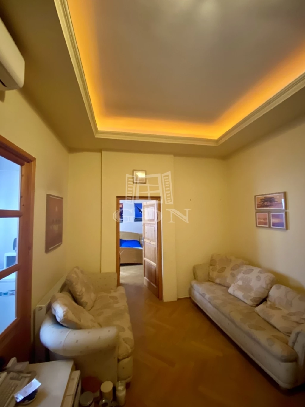 c3-1-name c2-19-name, Budapest XI. kerület, Lágymányos, Móricz Zsigmond körtér