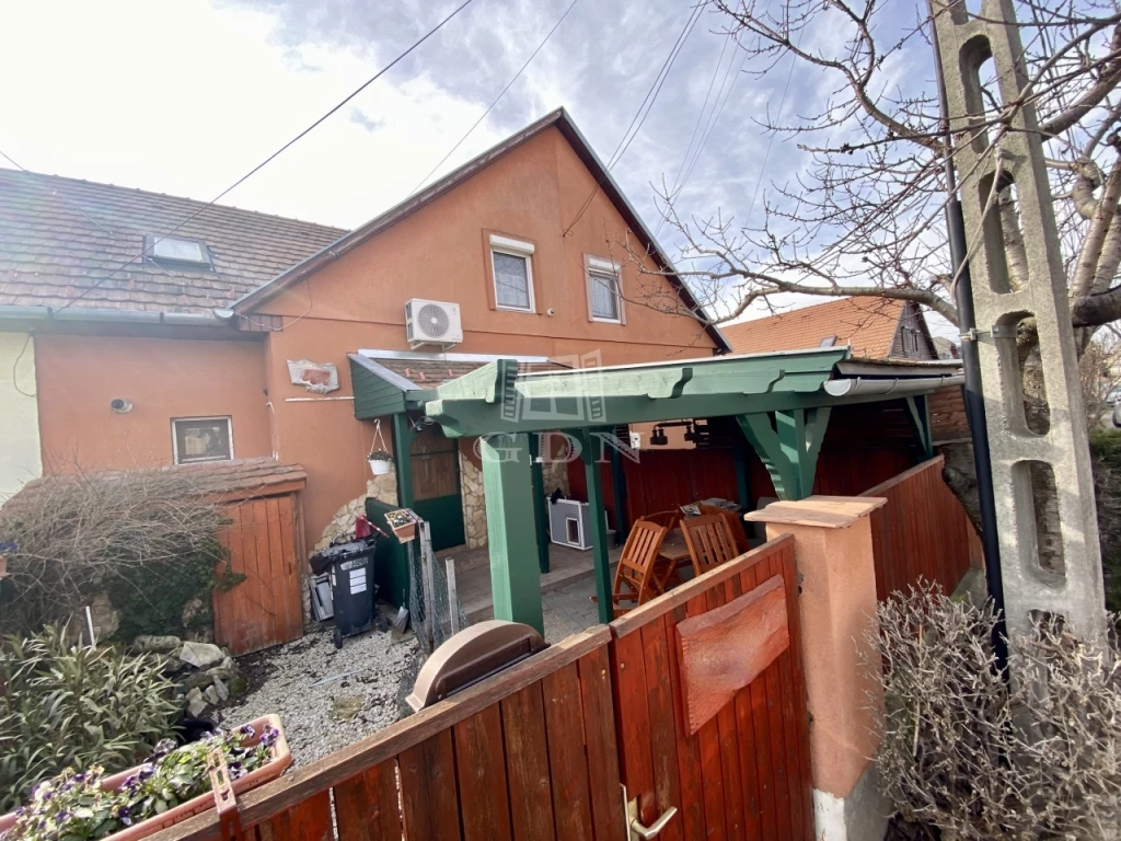 Eladó téglalakás, Szigethalom, Központ, Homok köz