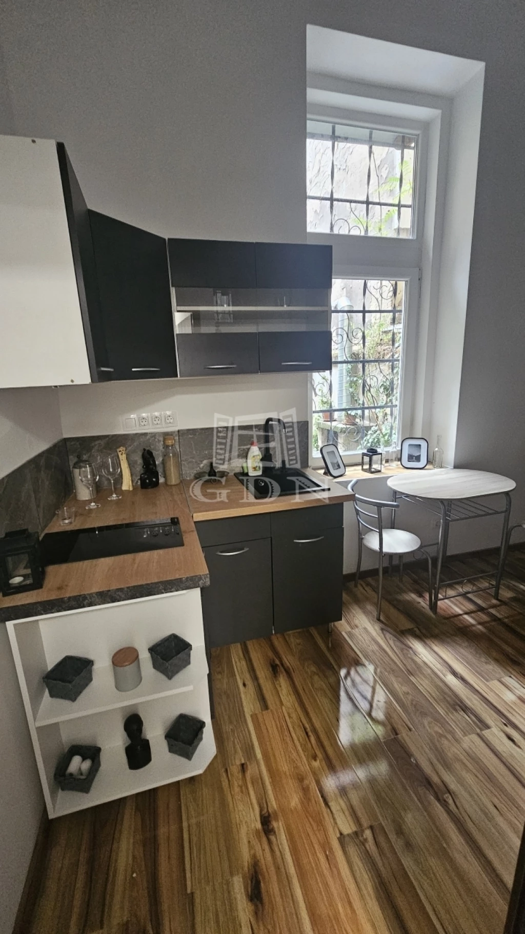 Eladó téglalakás, Budapest VIII. kerület, Józsefváros, Baross utca