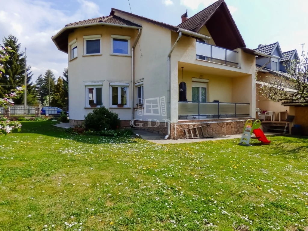 Eladó családi ház, Mór, Mór Belvárosában