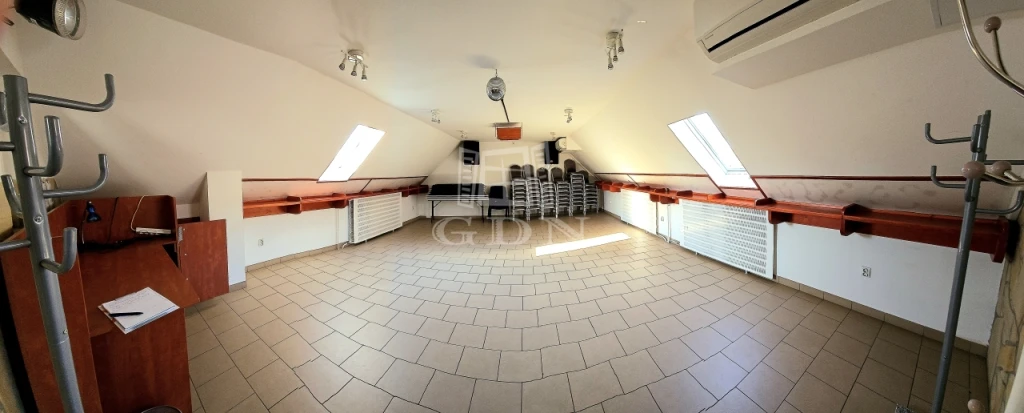 Kiadó üzlet, Budapest XVIII. kerület, Üllői út