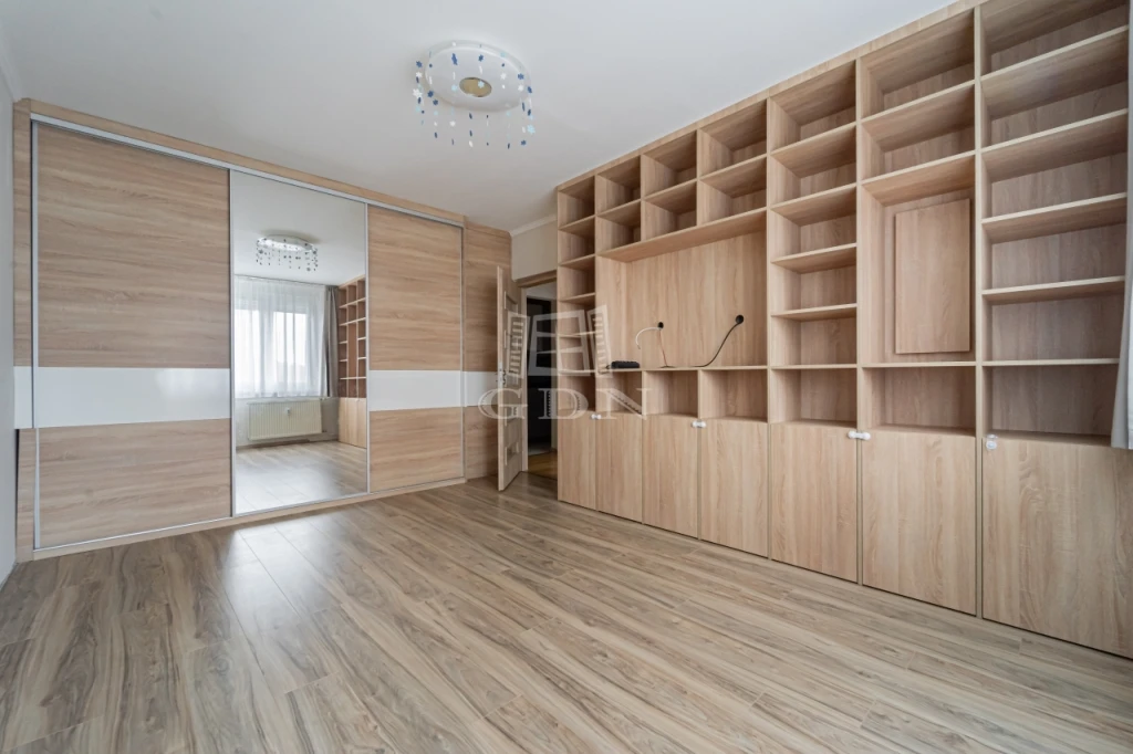 Eladó panellakás, Budapest XV. kerület, Újpalota, Nyírpalota út