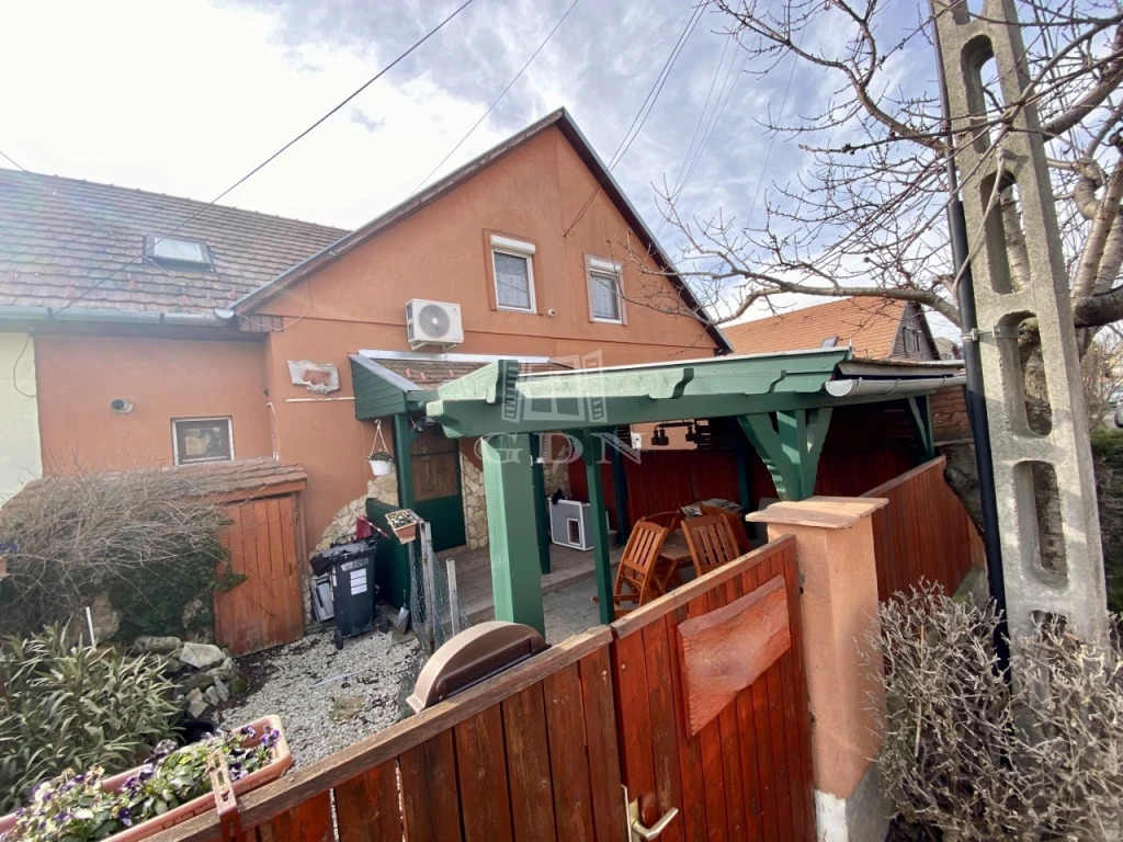Eladó téglalakás, Szigethalom, Központ, Homok köz