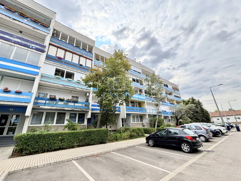 Eladó téglalakás, Budapest XVI. kerület, Sashalom, Enikő utca