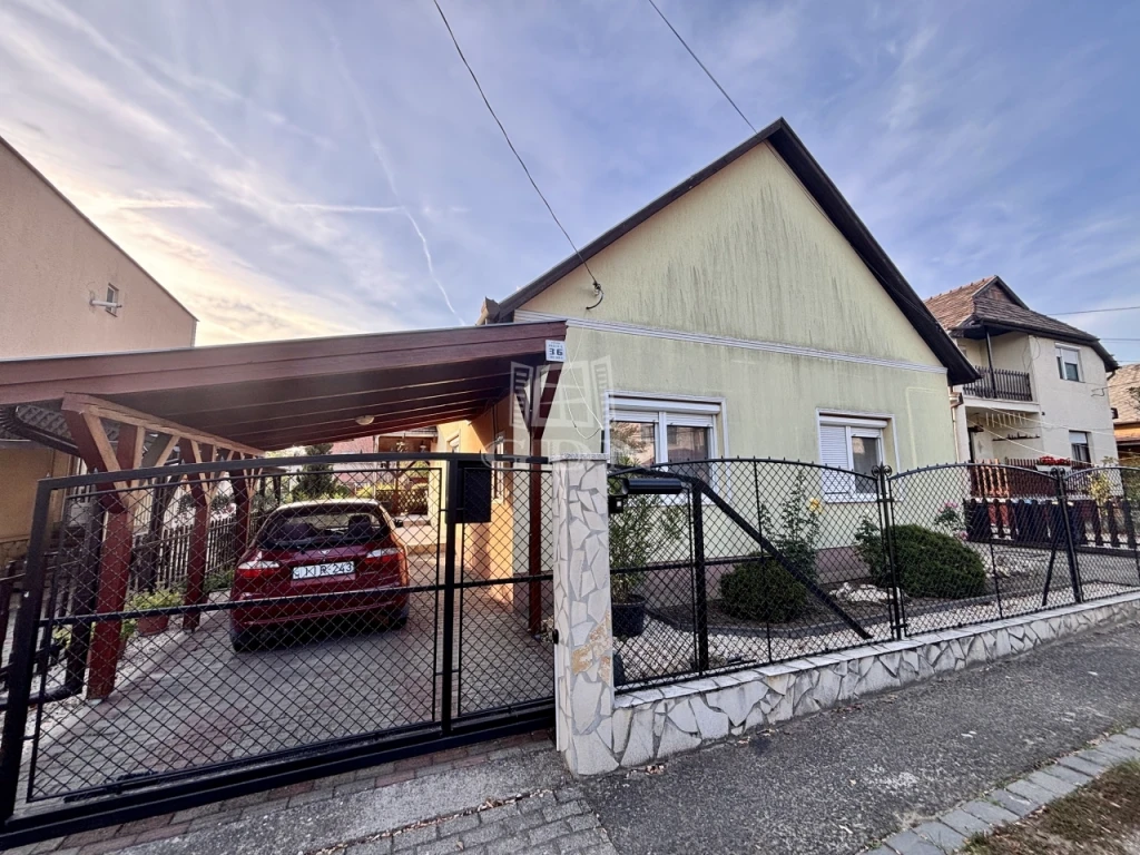 Eladó családi ház, Budapest XVII. kerület, Rákoscsaba-Újtelep, Martin utca