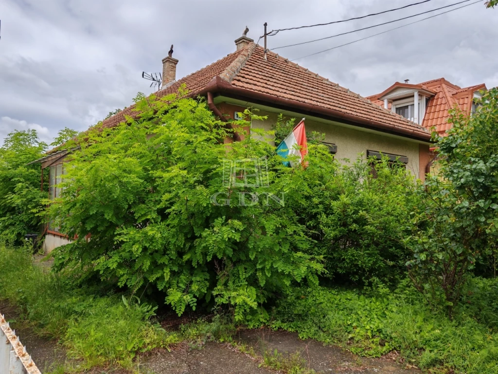 Eladó családi ház, Pécel, Vasúton túli terület, Pécel, Vasúton túl