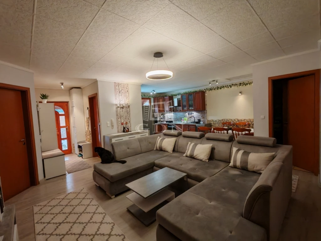 Eladó téglalakás, Pécel, Kopaszhegy, Kopaszhegy -lakás