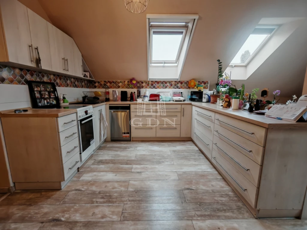 Eladó üzlet, Csömör, Ófalu, Erkel Ferenc utca