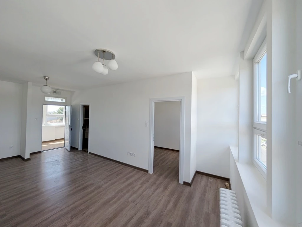Eladó Lakás, Budapest XXI. kerület Színesfém utca 27.500.000 Ft