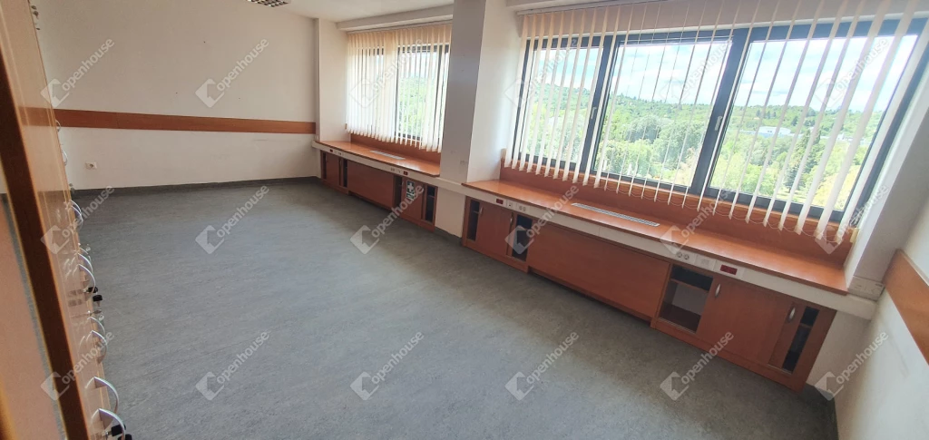 For rent office, office block, Miskolc, Egyetemváros, Egyetem út