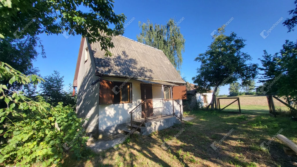 For sale house with a garden, Tiszalúc