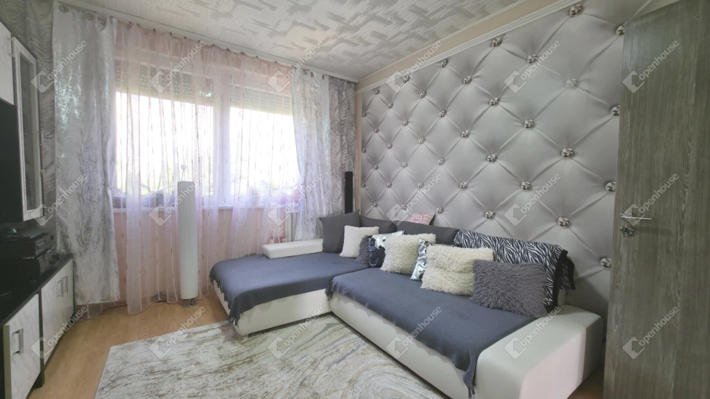 For sale panel flat, Miskolc, Avas, Hajós Alfréd utca
